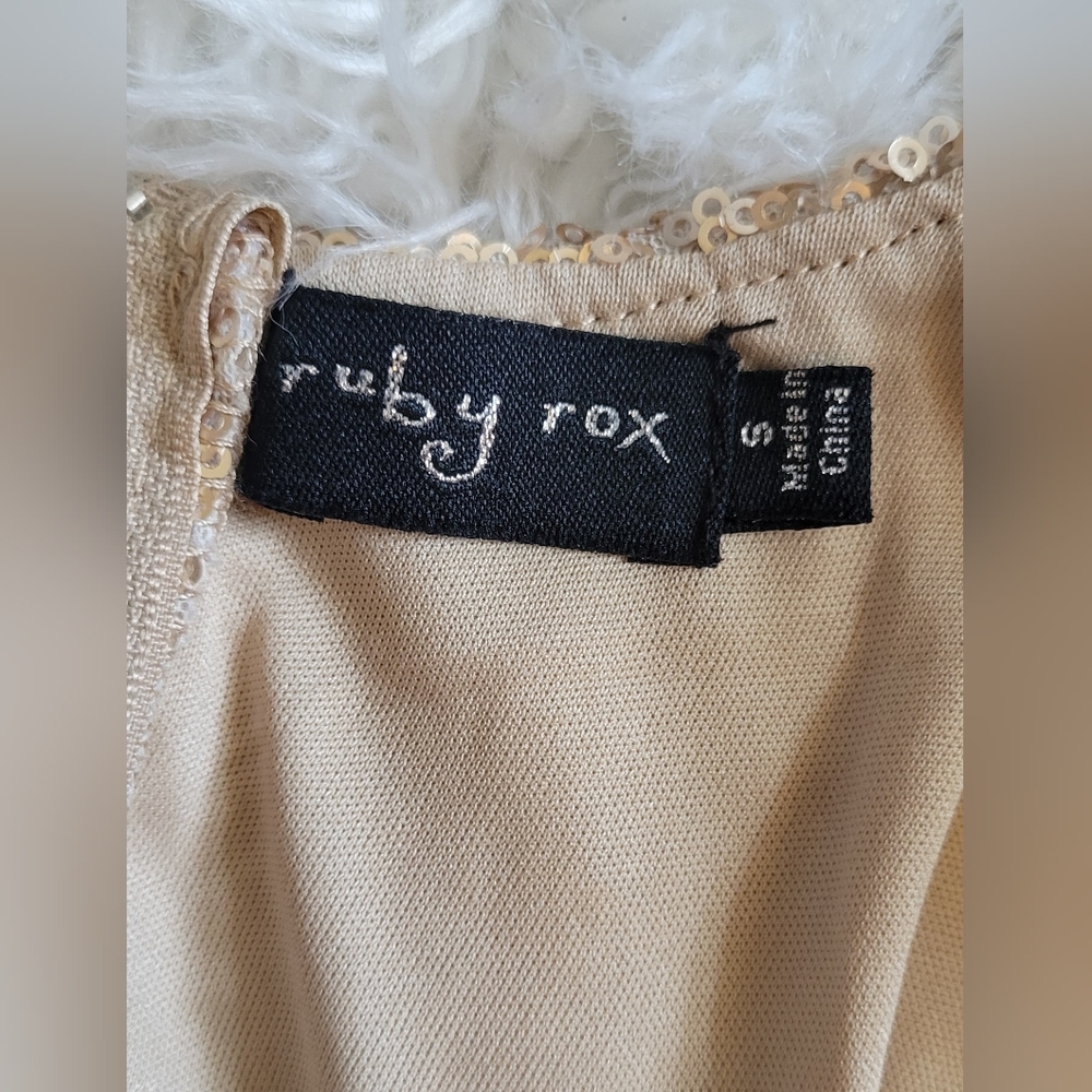Ruby Rox Rose God Sequin Bodycon Dress - Picture 7 of 10